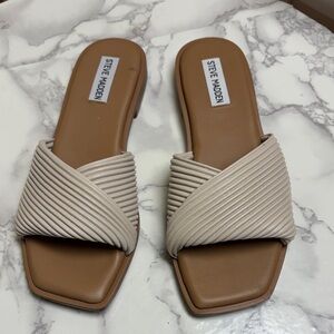 Steve Madden limitt sandal size 7.5 EUC